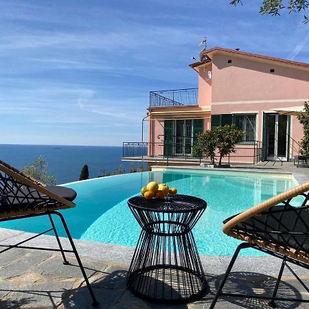 Casaviva - Ampio Trilocale Vista Mare Con Piscina - Pieve Alta Leilighet Pieve Ligure Eksteriør bilde