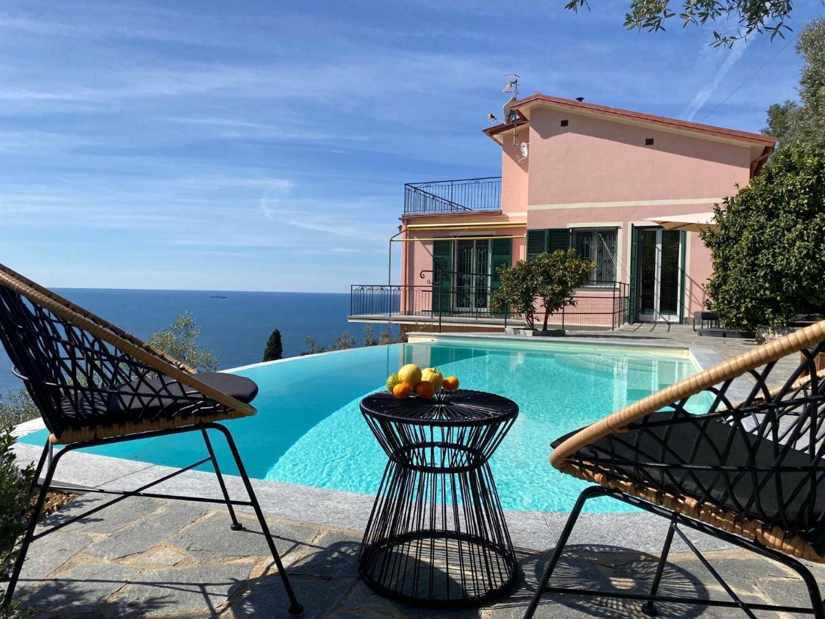 Casaviva - Ampio Trilocale Vista Mare Con Piscina - Pieve Alta Leilighet Pieve Ligure Eksteriør bilde